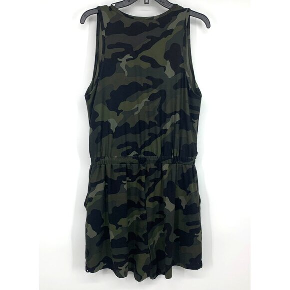 Old Navy Active Romper Camo Green Cross Front V Neck Breathe On - Picture 6 of 9